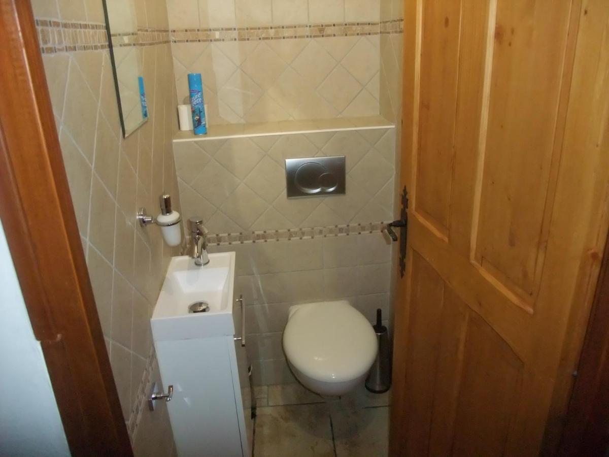 Le Domaine Du Grand Cellier Chambres D'Hotes En Savoie Tournon Exterior photo